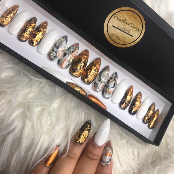 Accessories - Gold deposit press on nails